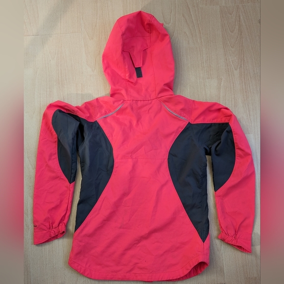 Medium light spring coat - Picture 2 of 4